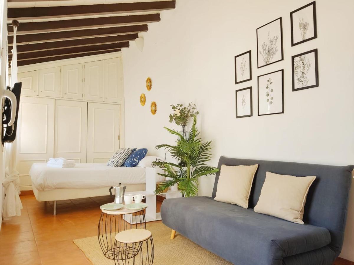 Stunning Attic With Private Terrace And Parking Optional Apartment Seville Exterior photo